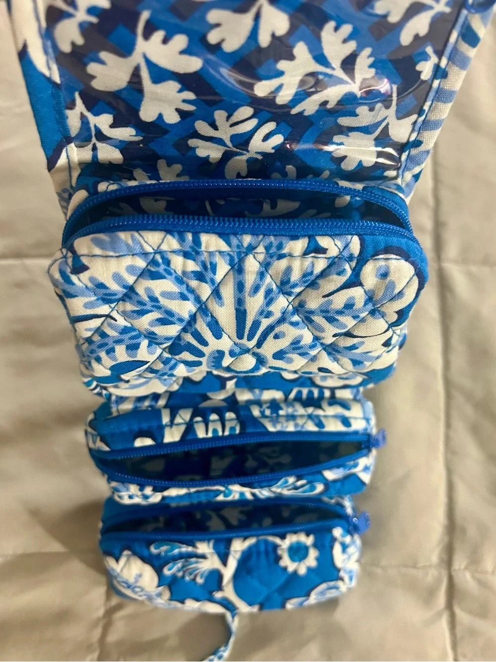 Vera Bradley Blue & White Floral Quilted Jewelry/Cosmetic Organizer Travel Pouch